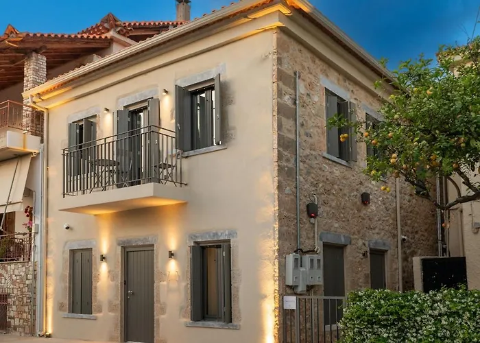 Cardamilia Suites