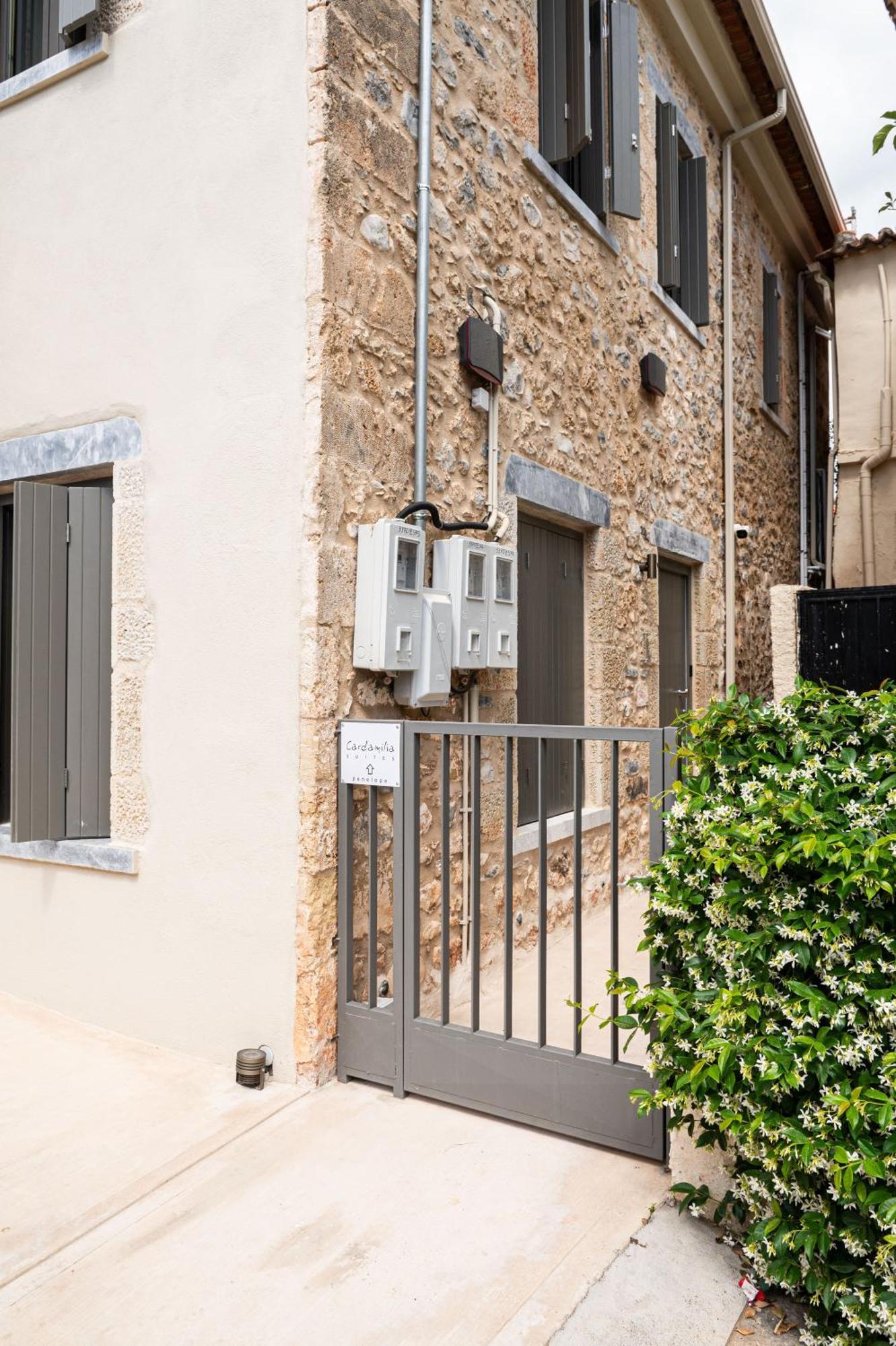 Cardamilia Apartment